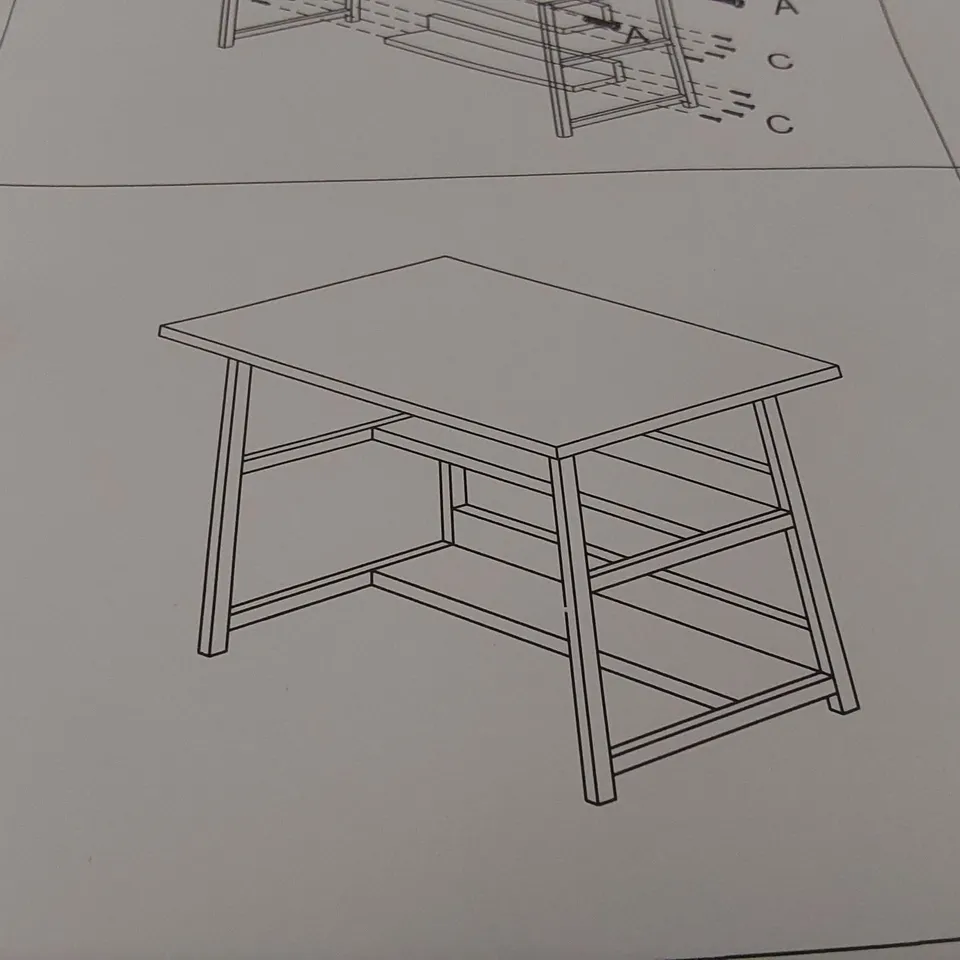 PALLET CONTAINING A VERY LARGE QUANTITY OF WOODEN DESKS 