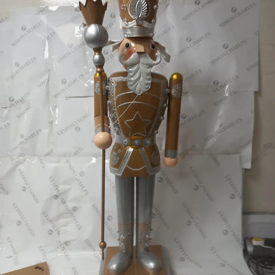 INLIT GIANT NUTCRACKER - COLLECTION ONLY  RRP £129.99