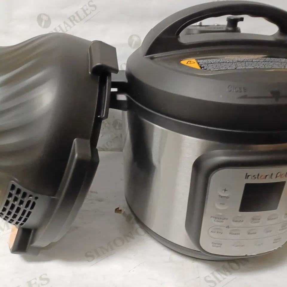 INSTANT POT DUO CRISP AIR FRYER MULTICOOKER