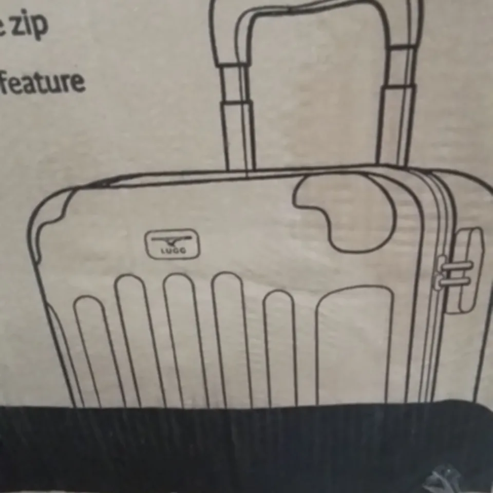 BOXED LIGHTWEIGHT TRAVEL LUGGAGE SUITCASE (COLOURS VARY)