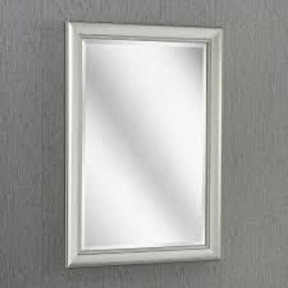 BRAND NEW PACKAGED HOMESDIRECT365 TIVOLI BEVELLED MODERN SILVER WALL MIRROR 