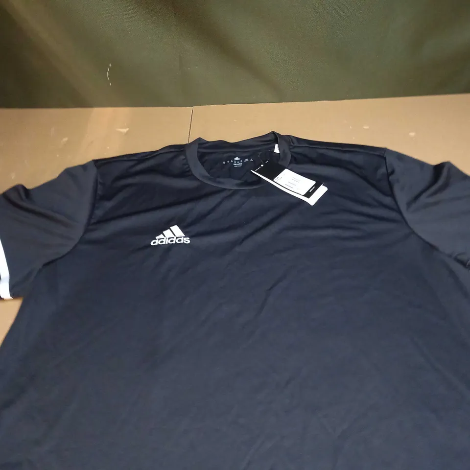 ADIDAS LOGO T-SHIRT SIZE XL