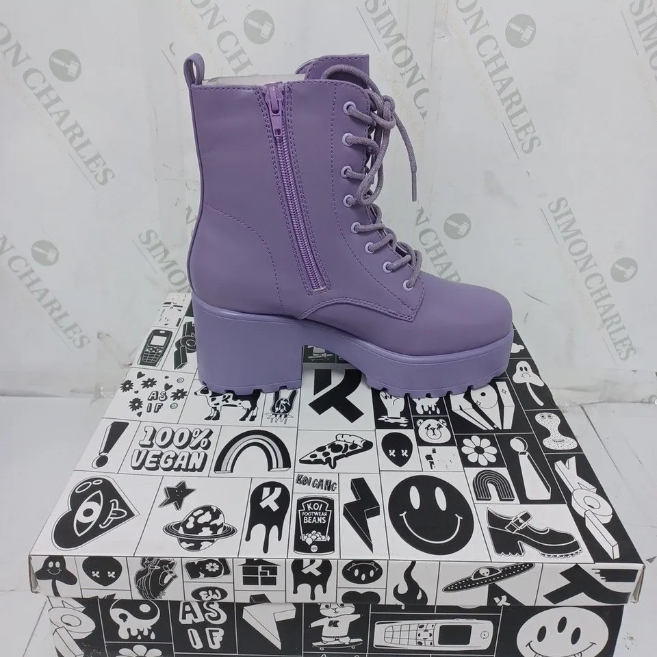 KOI FOOTWEAR LADIES LAVENDER LACE UP WITH ZIP CHUNKY HEEL BOOTS SIZE 3