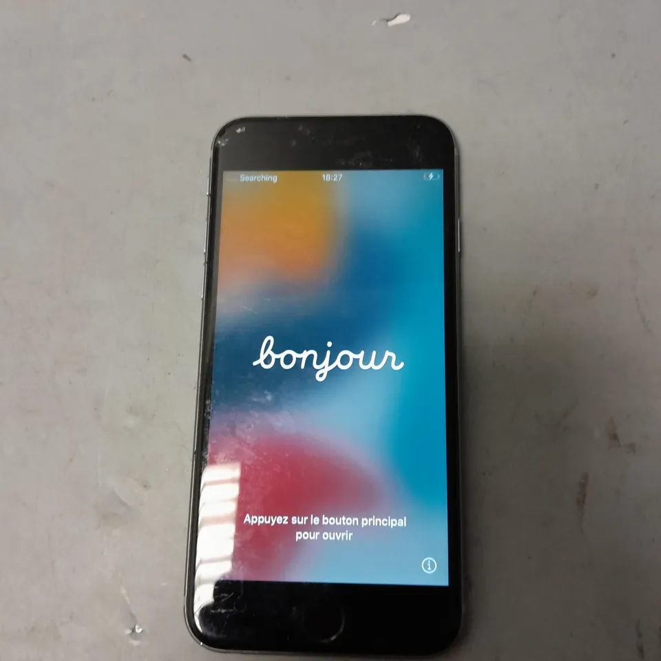 APPLE IPHONE S IN GREY 