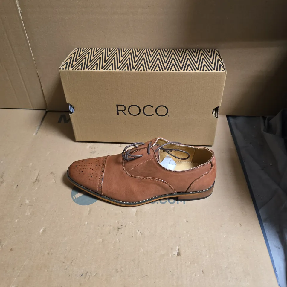 ROCO MEN'S BROWN LEATHER WINGTIP BROGUE DERBY SHOES - UK SIZE 7
