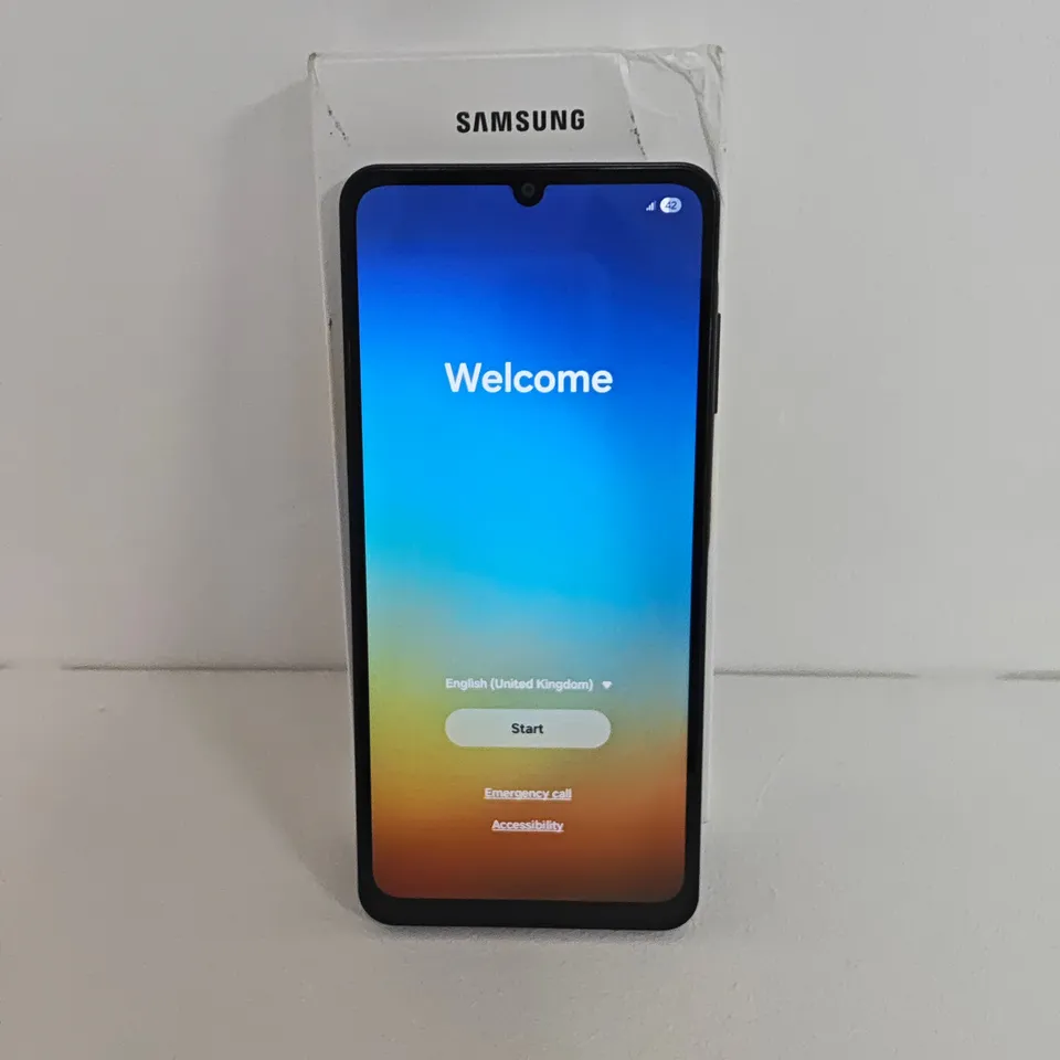 BOXED SAMSUNG GALAXY A06 5G 4/128GB IN BLACK - SM-A066M