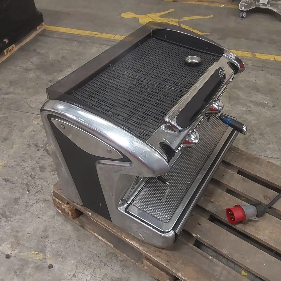 FAEMA EMBLEMA COMMERCIAL 2 GROUP COFFEE MACHINE