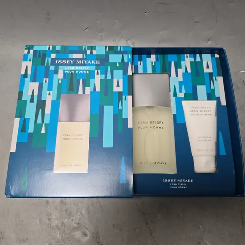 BOXED ISSEY MIYAKE L'EAU D'ISSEY POUR HOMME AND SHOWER GEL 