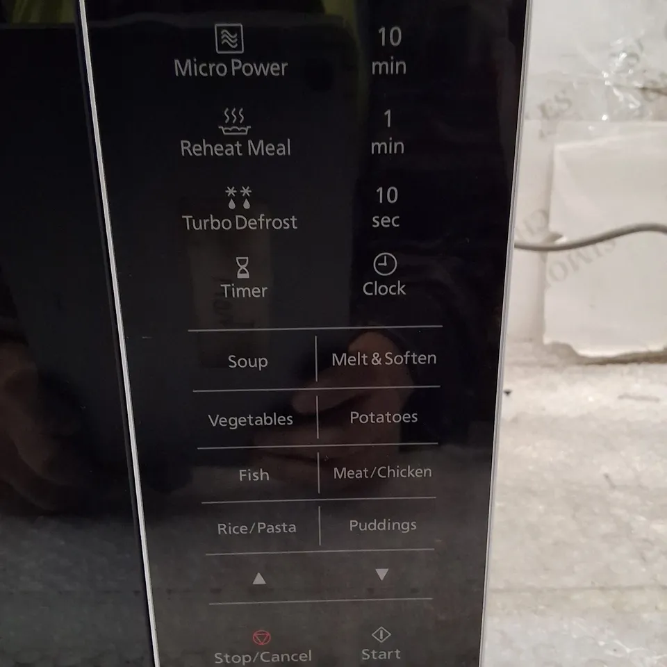 Panasonic NN-SF464M Microwave Oven (Inverter) – Front view