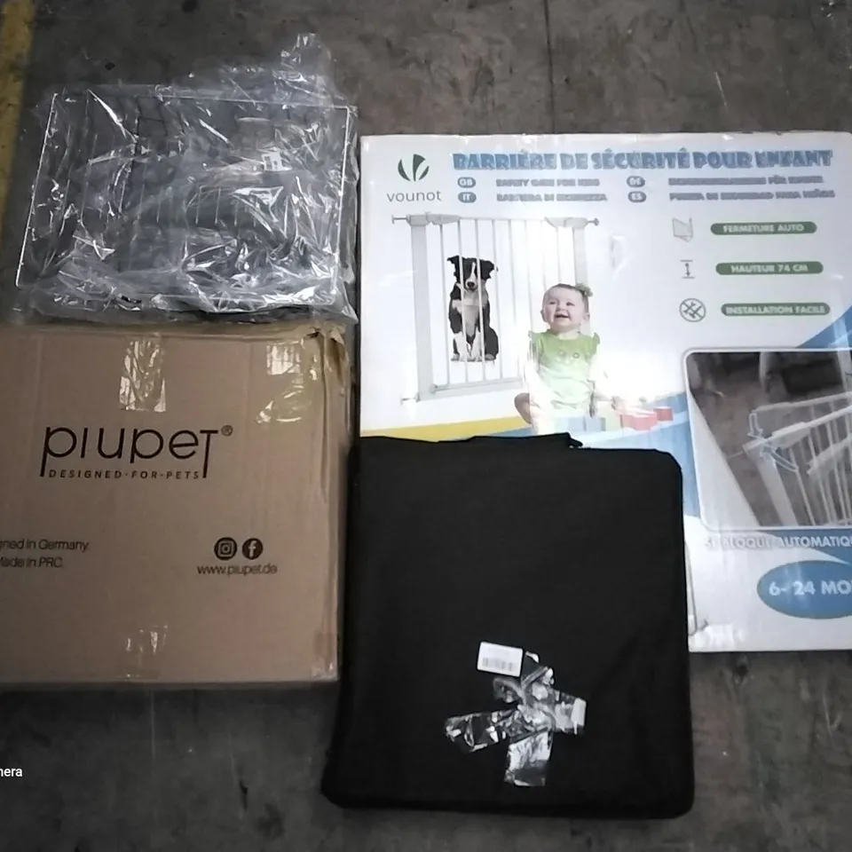 PALLET OF ASSORTED ITEMS INCLUDING SAFETY GATE FOR KIDS, DISH RACK, PORTABLE PHOTO STORAGE, MICROWAVE POPCORN