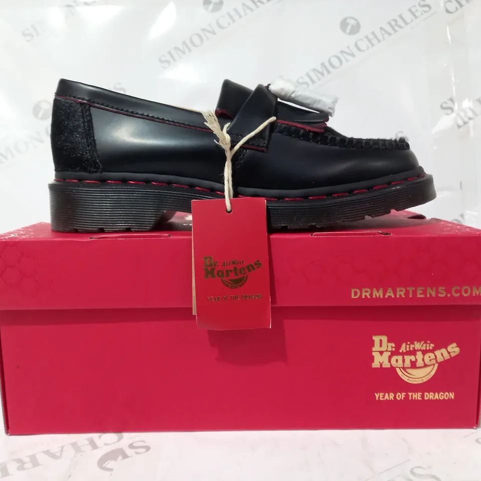 BOXED PAIR OF DR MARTENS ADRIAN YEAR OF THE DRAGON LOAFERS IN BLACK/RED UK SIZE 5