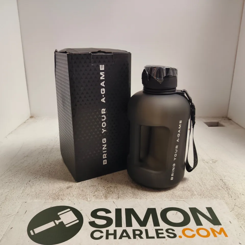 BRING YOUR A GAME BLACK WATER BOTTLE 2.3L