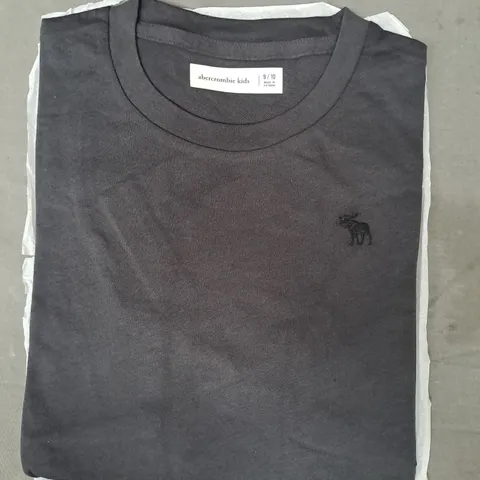 ABERCROMBIE KIDS T-SHIRT IN BLACK SIZE 9/10 YEARS