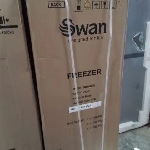 BOXED SWAN SR15671B 143CM HIGH, 55CM WIDE TALL FREEZER - BLACK
