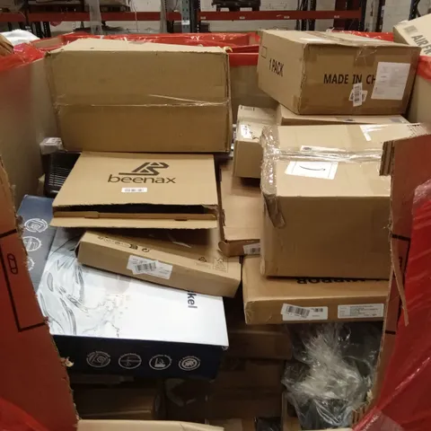 PALLET OF ASSORTED HOUSEHOLD GOODS AND PRODUCTS TO INCLUDE; BLINDS, WALL MIRROR, TOILET SEATS ETC