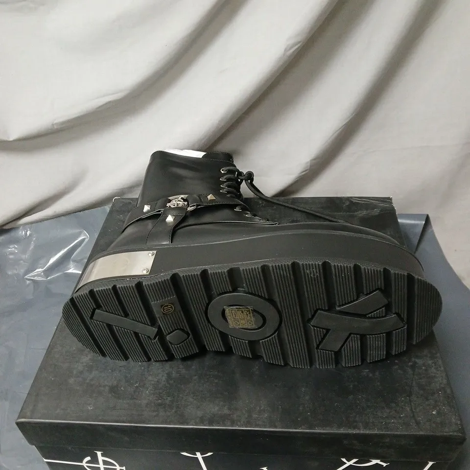 KOI GHOST THE IMPERATOR HARDWARE PLATFORM BOOTS BLACK BOXED SIZE 10 