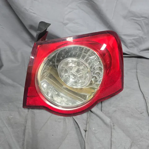 Rear Tail Light Assembly – Red Lens 