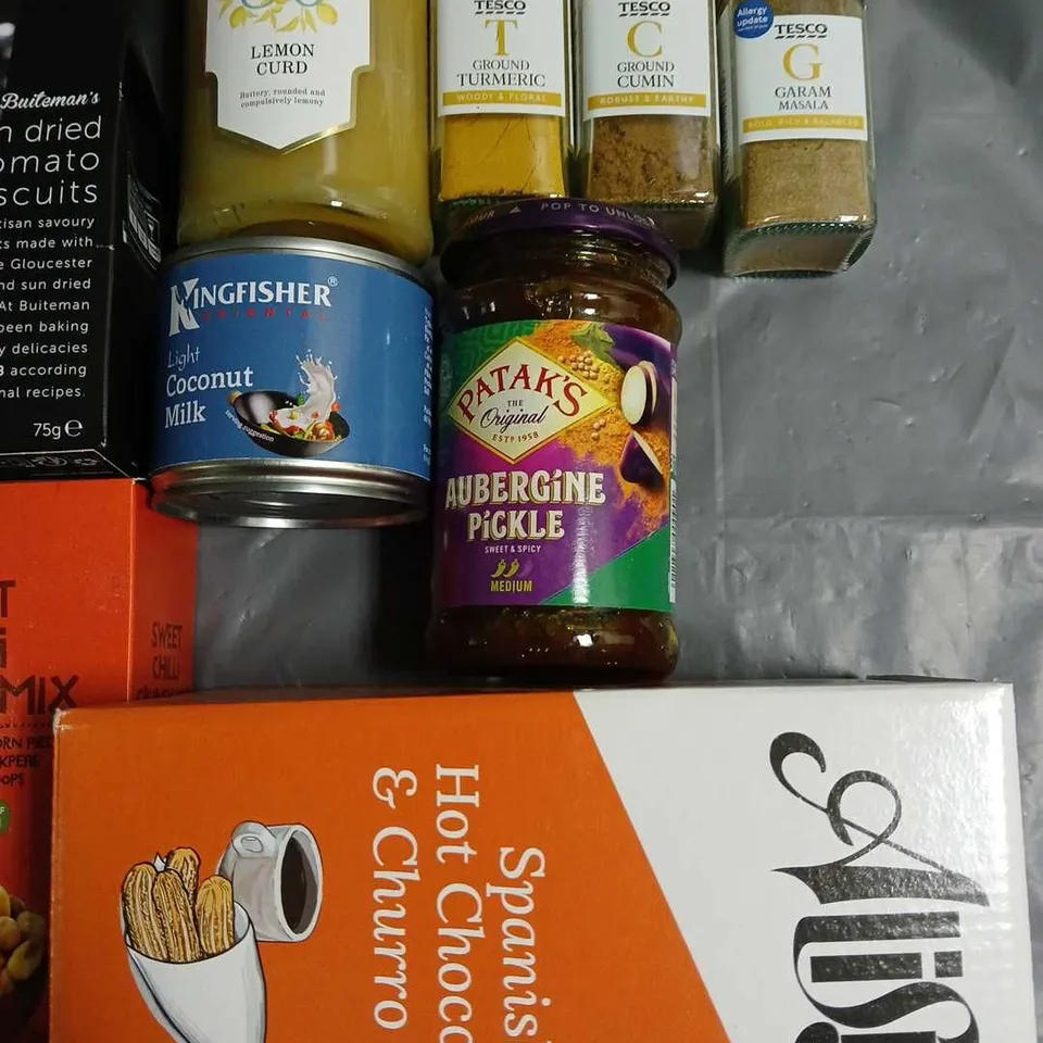 LOT OF 11 ASSORTED FOOD ITEMS TO INCLUDE LEMON CURD, SPICES, RED LENTILS AND CHURRO MIX