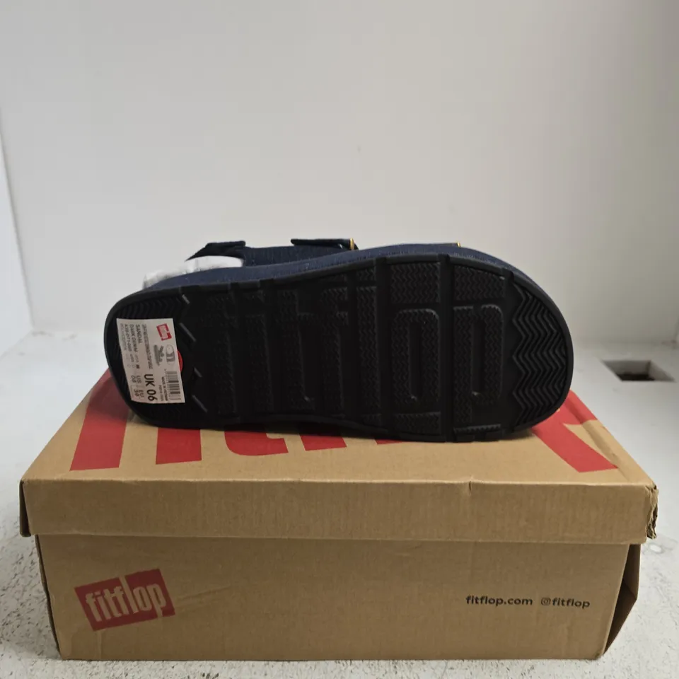 FITFLOP GEN FF MAX BUCKLE DENIM BACK-STRAP SANDALS – DARK DENIM, UK6