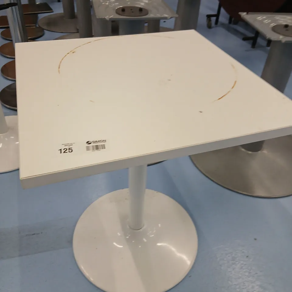 GLOSS WHITE SQUARE TABLE AND SET OF METAL PEDESTAL TABLE BASES