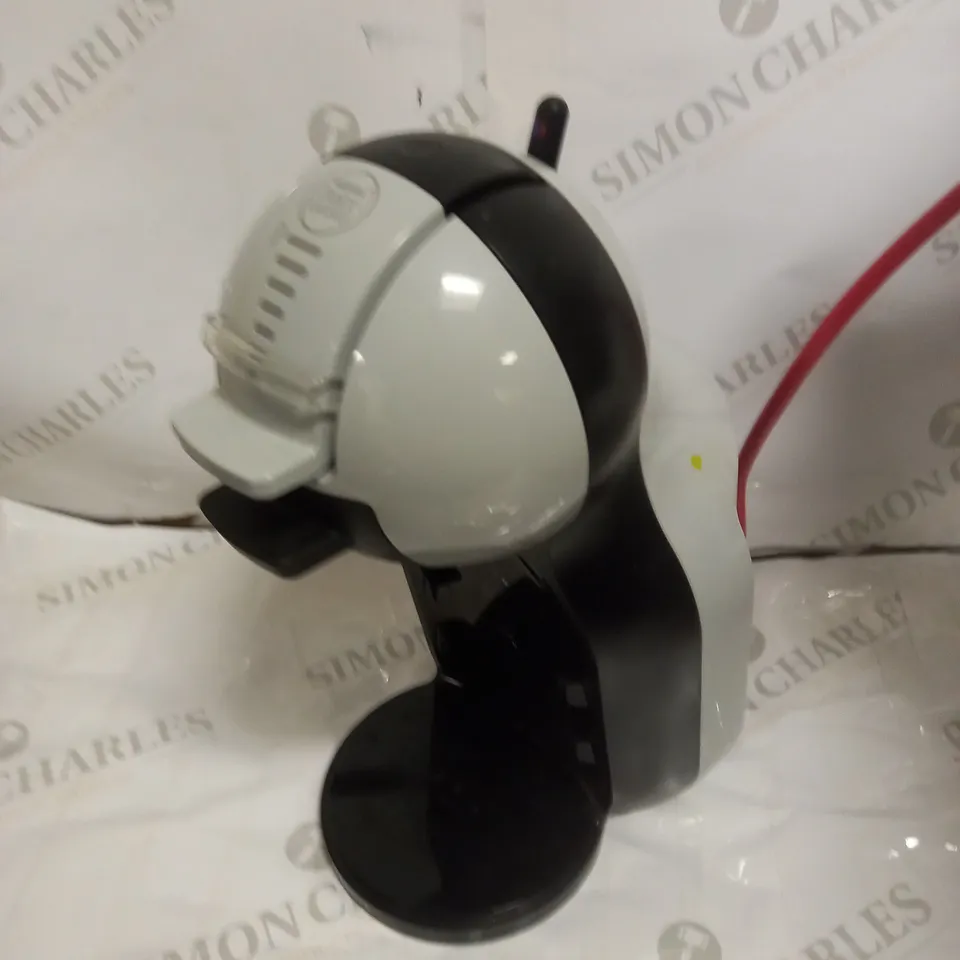 NESCAFE DOLCE GUSTO MINI ME COFFEE MACHINE 
