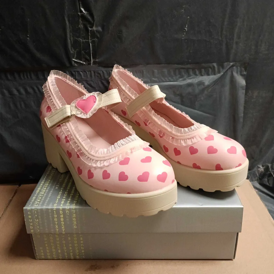 KOI MELANIE SWEETHEART MARY JANE SHOES PINK SIZE 9