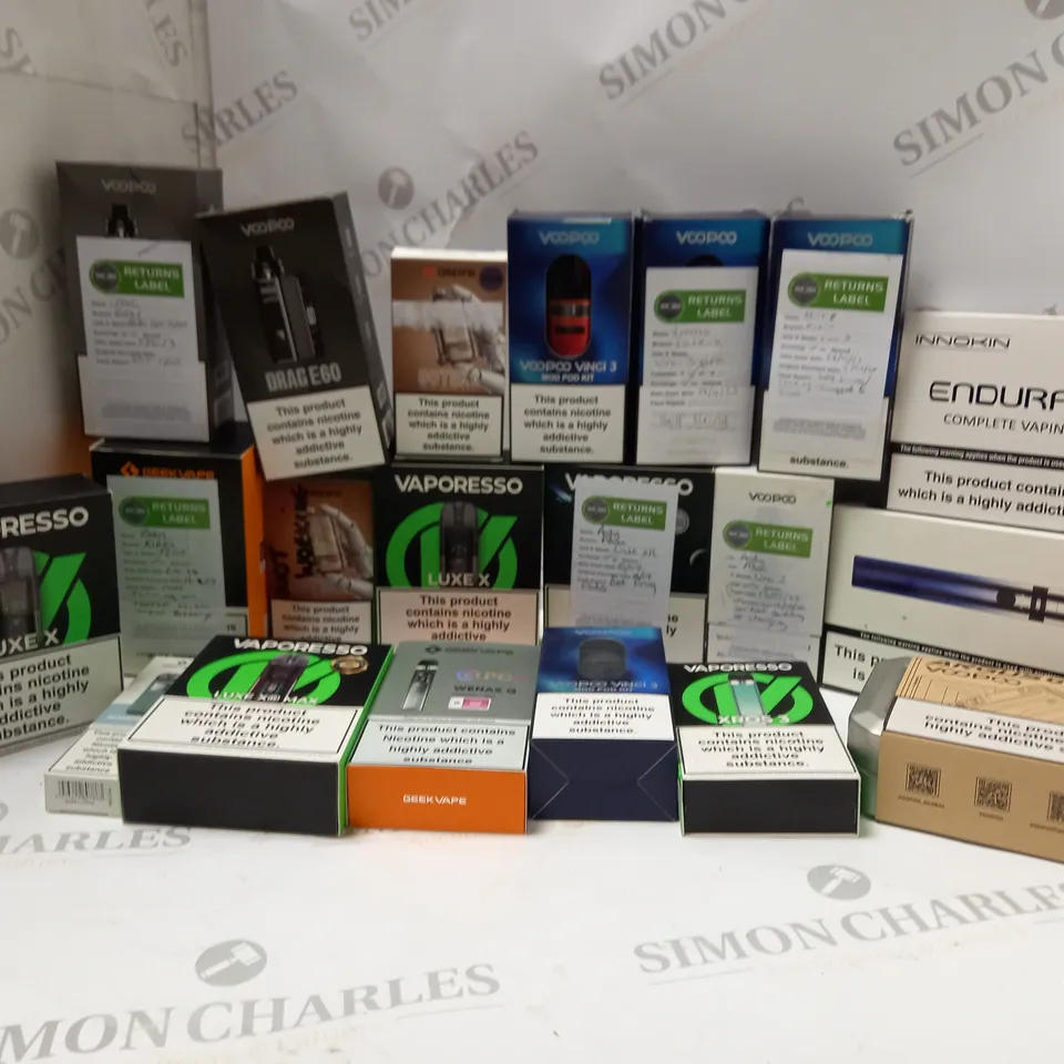 LOT OF APPROX 20 TO INCLUDE VOOPOO DRAG E60 , VOOPOO VINCI 3 MOD POD KIT , ETC