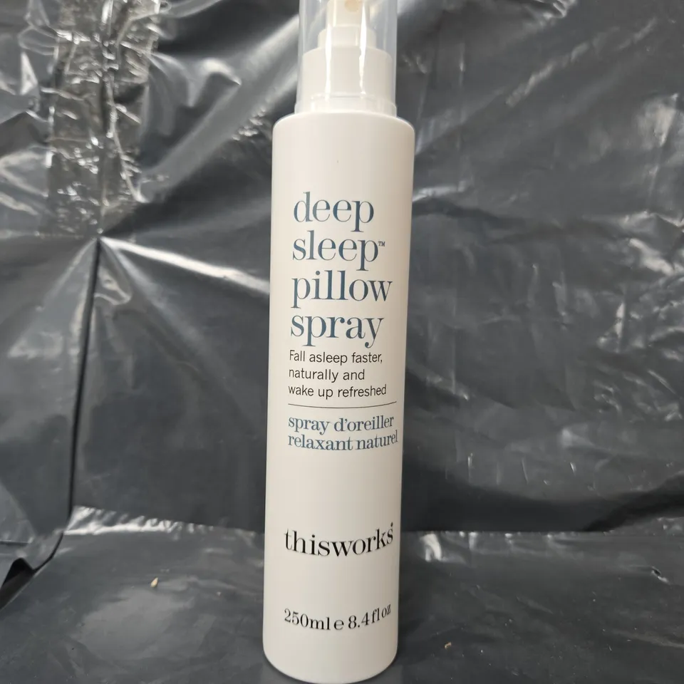 THIS WORKS - DEEP SLEEP PILLOW SPRAY JUMBO SIZE  - 250ML