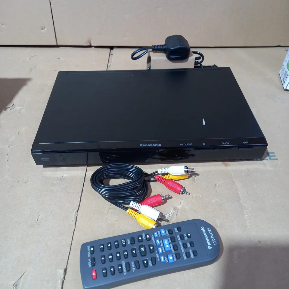 PANASONIC S500EB-K DVD/CD PLAYER