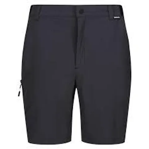 BRAND NEW REGATTA MENS TRAVEL LIGHT PACKAWAY SHORTS ASH - SIZE 30"