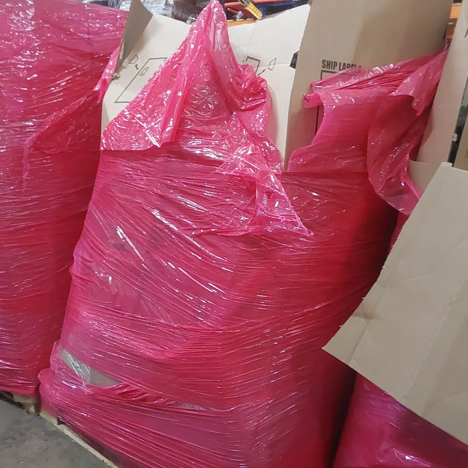 PALLET OF ASSORTED ITEMS INCLUDING: DOOR MATS, AIR COOLER, FLOOR MOP, CUSHION ECT