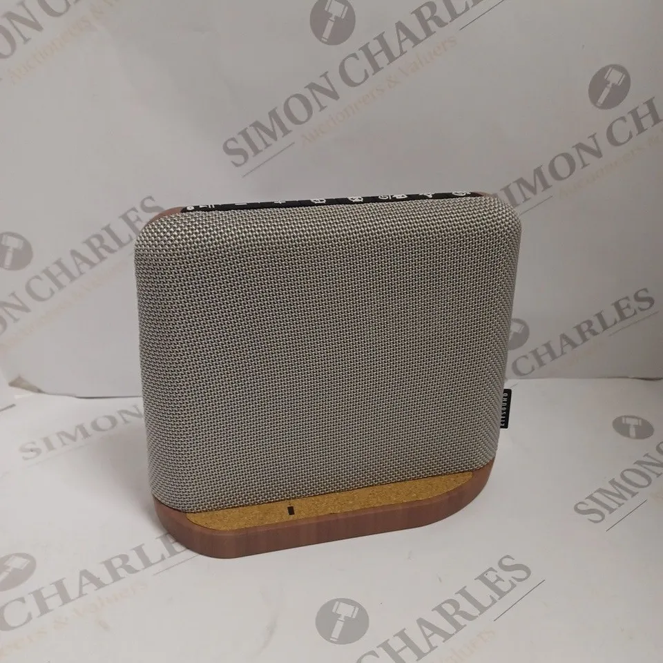 BOXED KITSOUND XDOCK QI CHARGING BLUETOOTH SPEAKER DOCK