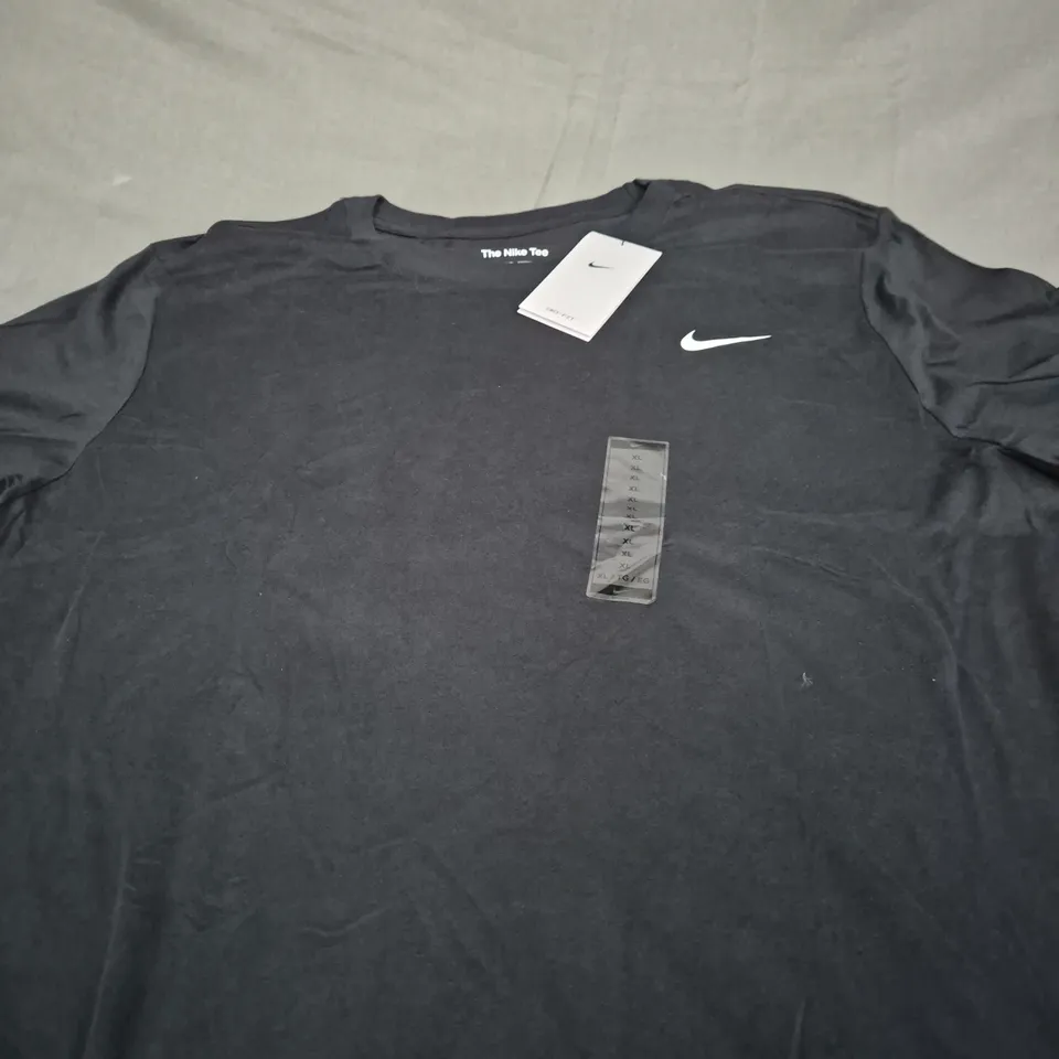 NIKE DRI-FIT T-SHIRT SIZE XL