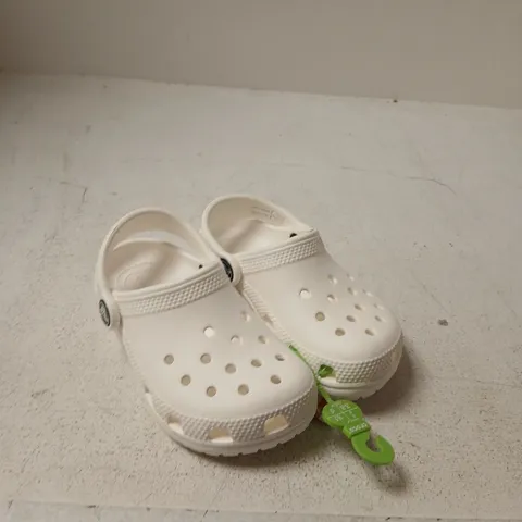 PAIR OF CLASSIC CLOG CROCS - SIZE C9