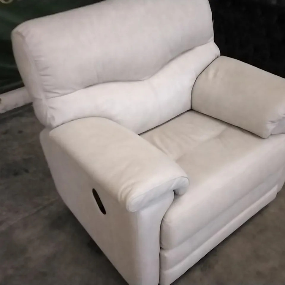 QUALITY BRITISH DESIGNED & MANUFACTURED G PLAN CREAM LEATHER ELECTRIC RECLINING ARMCHAIR