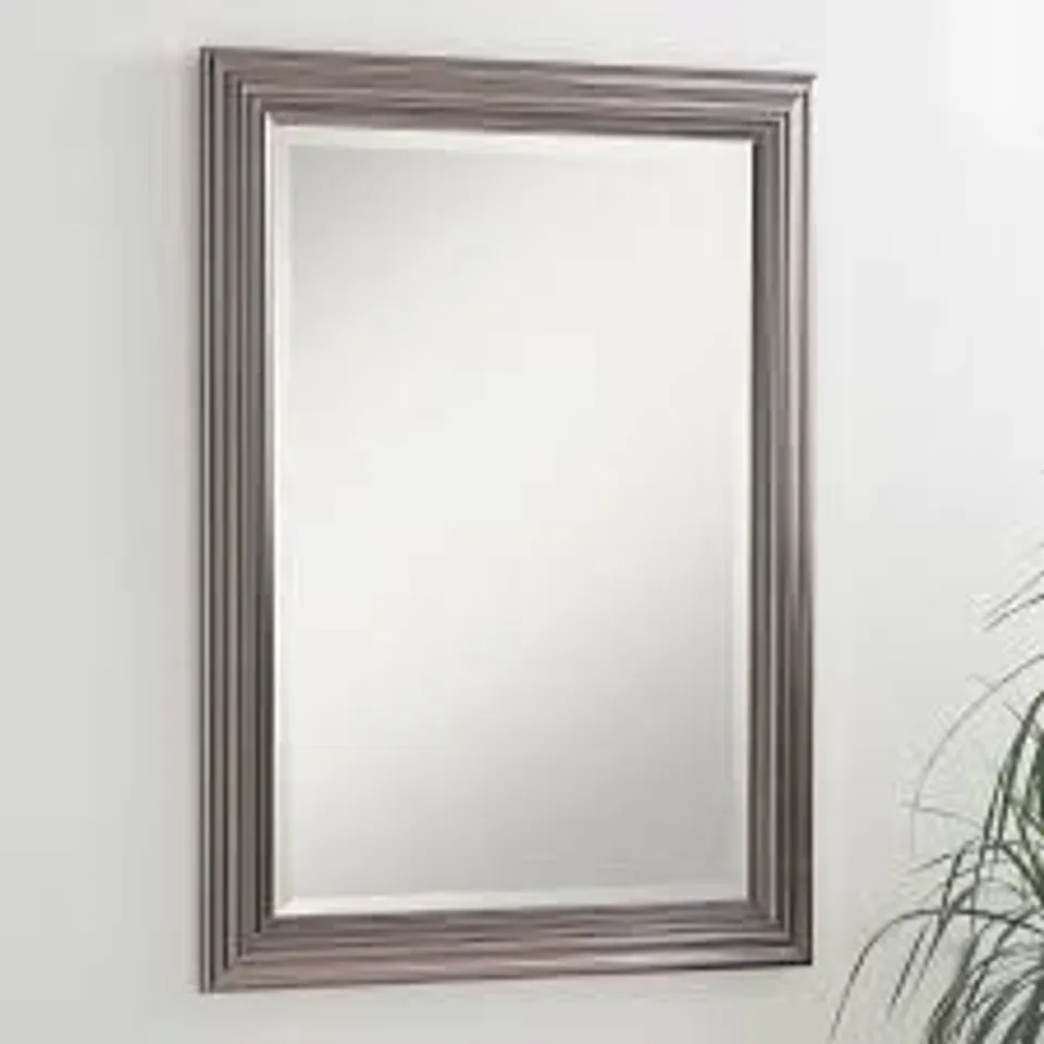 BOXED YG701 CHROME 34X23 MIRROR