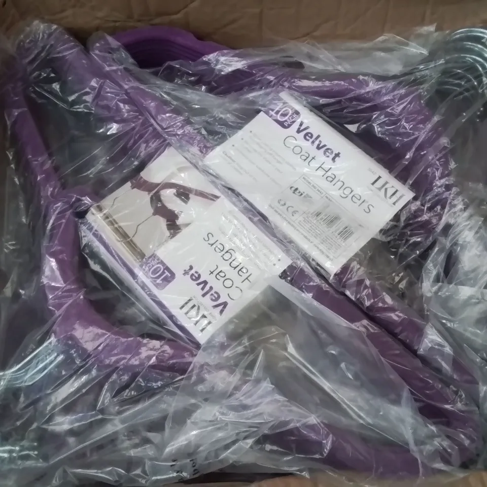 BOX CONTAINING APPROXIMATELY 100 BRAND NEW PURPLE VELVET CLOTHES HANGERS