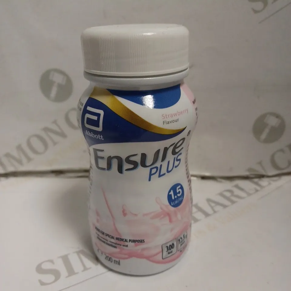APPROXIMATELY 15 SEALED ABBOTT ENSURE PLUS NUTRITIONAL SUPPLEMENT DRINKS 