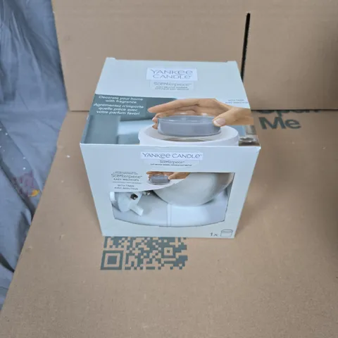 YANKEE CANDLE SCENTERPIECE EASY MELTCUP WARMER WITH 2 WAX MELTS – MIDNIGHT JASMINE & CINNAMON STICK