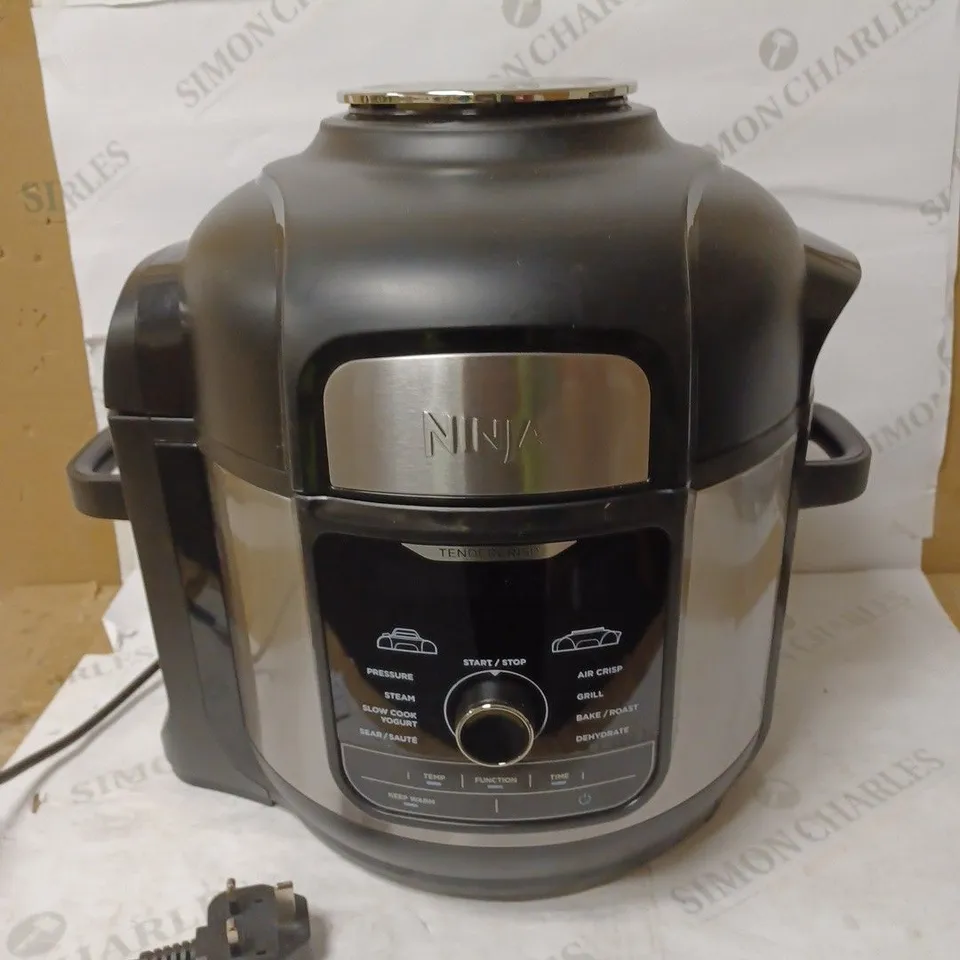 NINJA FOODI MAX MULTI-COOKER 