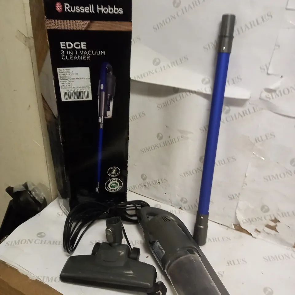 RUSSELL HOBBS LIGHTWEIGHT CORDED STICK VACUUM CLEANER 