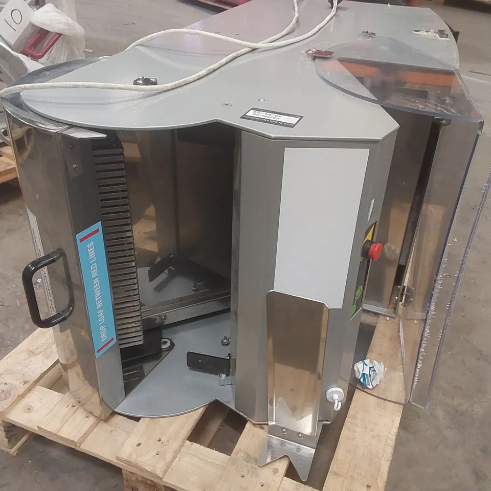 COMMERCIAL ELECTRIC BREAD SLICER