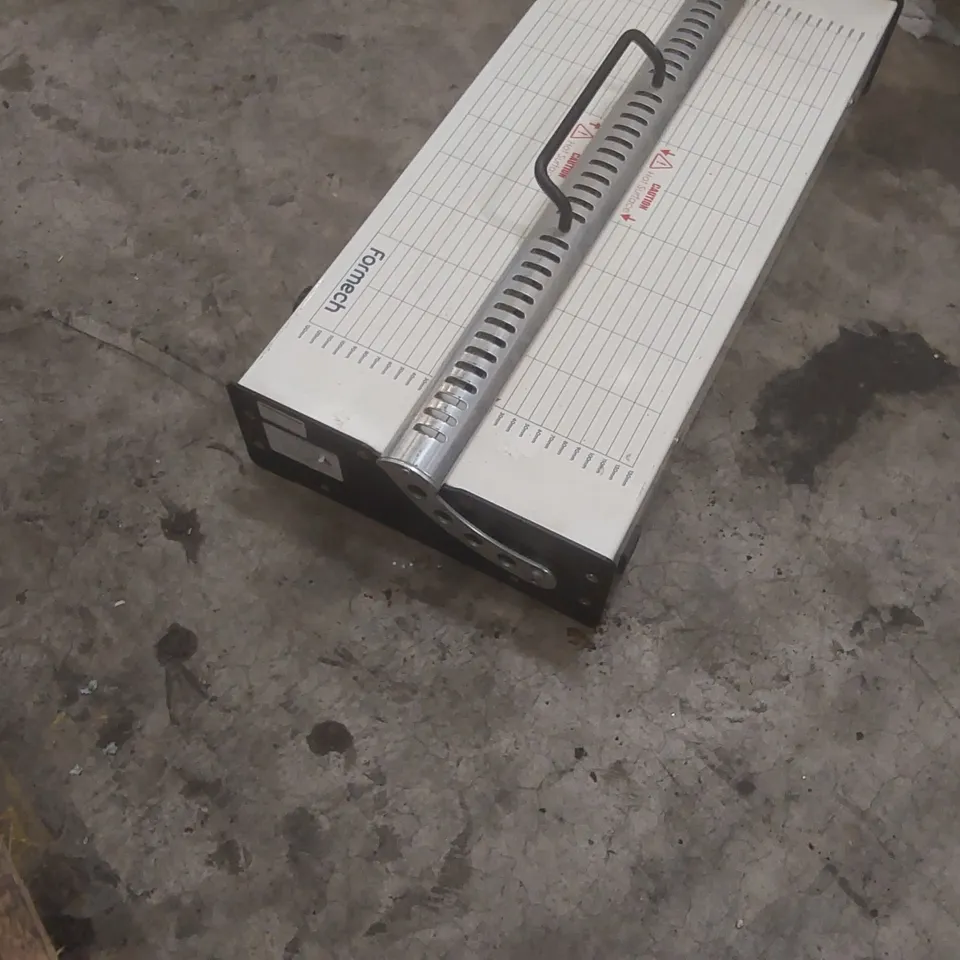 FORMECH FLB500 MANUALLY OPERATED LINE-BENDING MACHINE