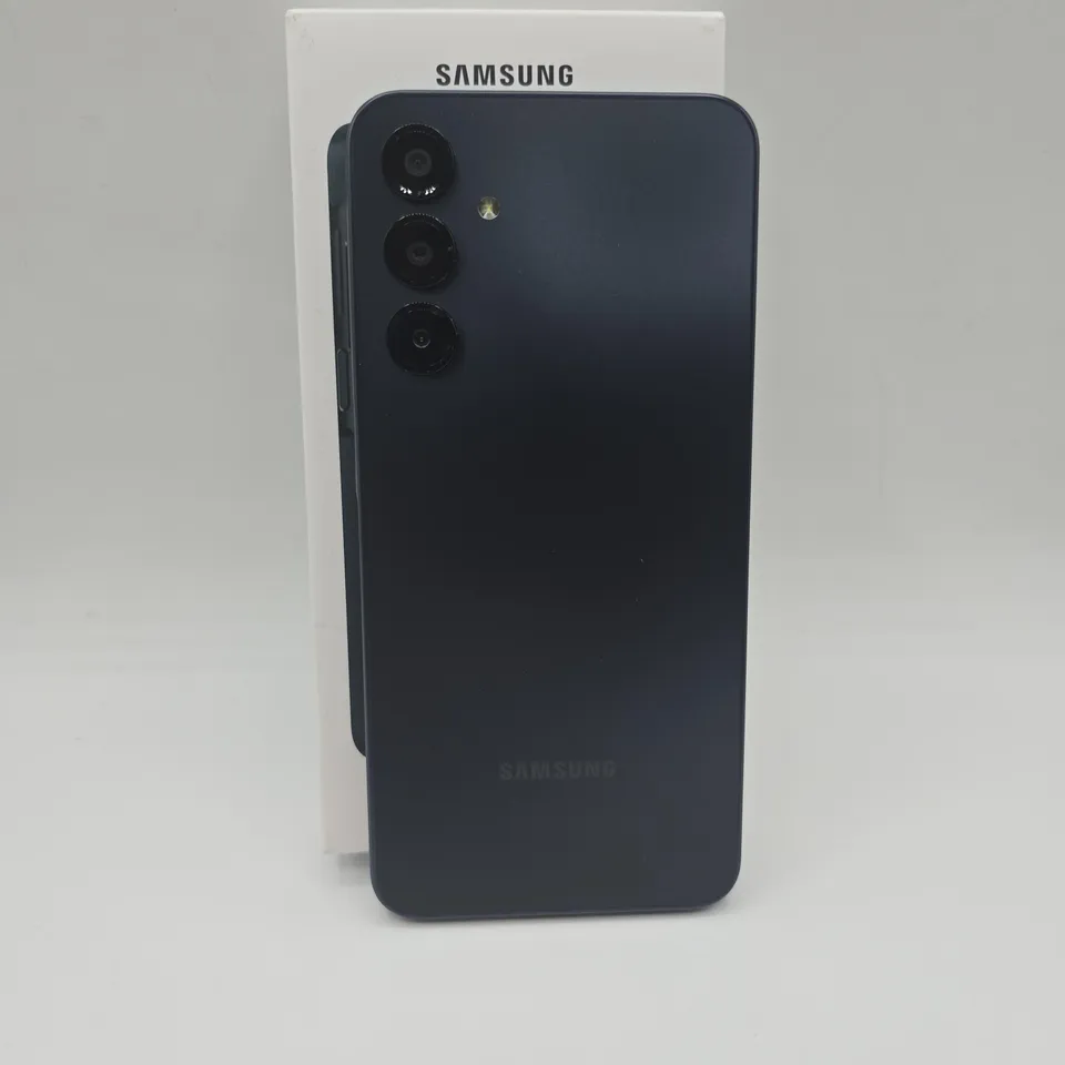 BOXED SAMSUNG GALAXY A16 4/128GB IN BLACK - SM-A165F