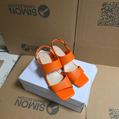 BEN DI LISI UK 6 ORANGE STRAPPY SANDALS – WOMEN'S FOOTWEAR