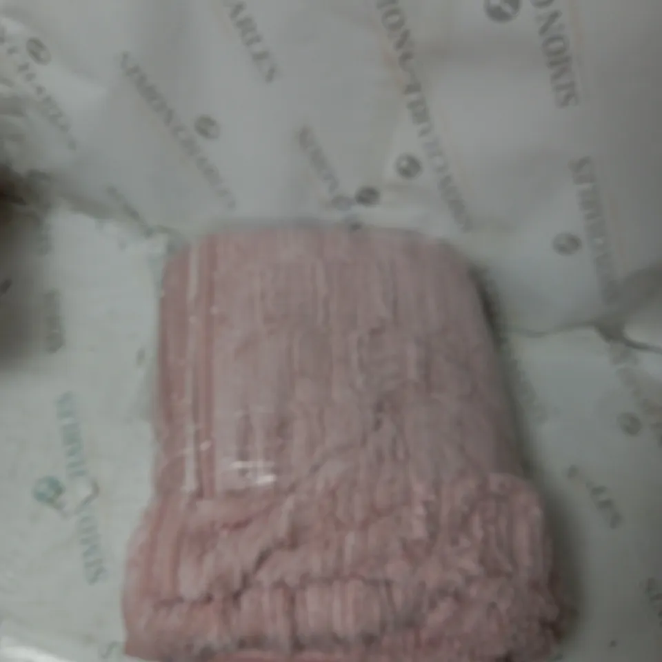 BOXED COZEE HOME FAUX FUR HEATED THROW PINK