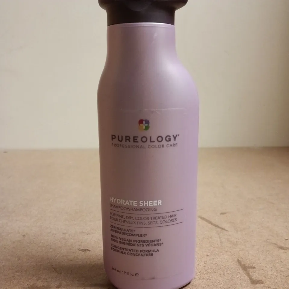 PUREOLOGY HYDRATE SHEER SHAMPOO (266ML)