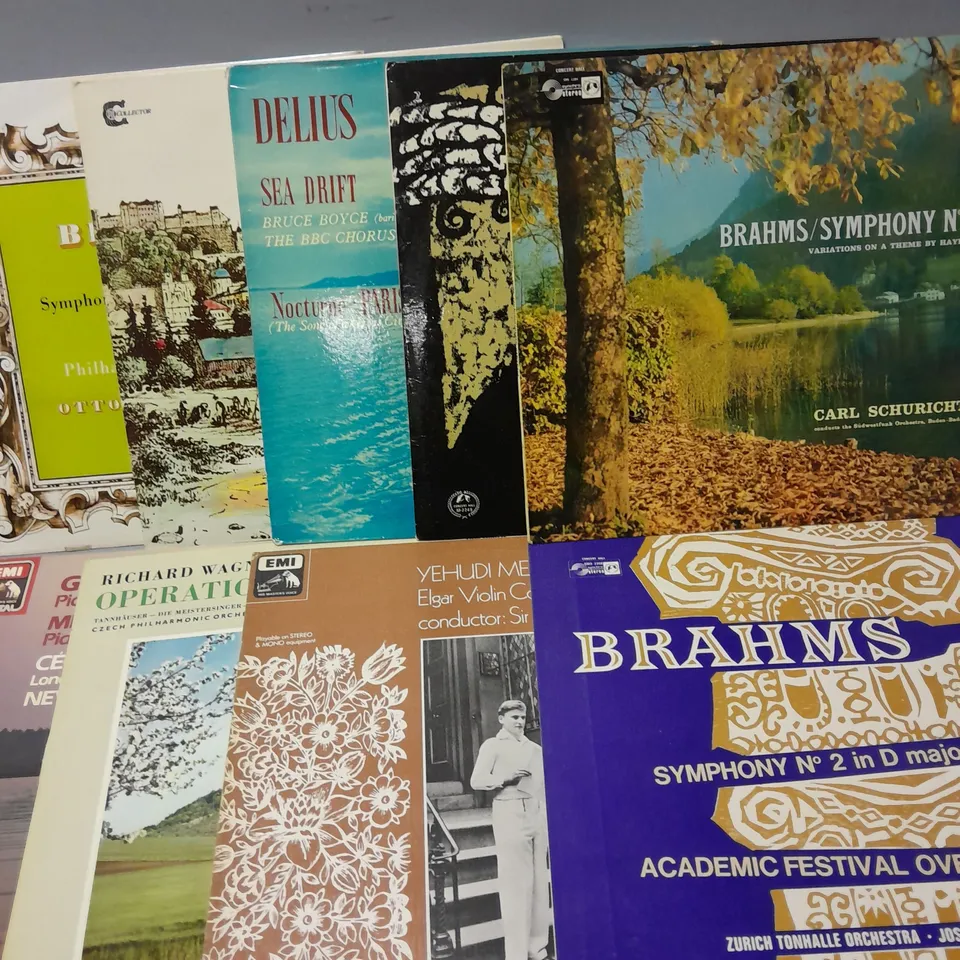 LOT OF APPROXIMATELY 10 ASSORTED VINYL RECORDS, TO INCLUDE - BRAHMS SYMPHONY N03 - DELIUS SEA DRIFT - BACH THE BRANDENBURG CONCERTOS - ETC