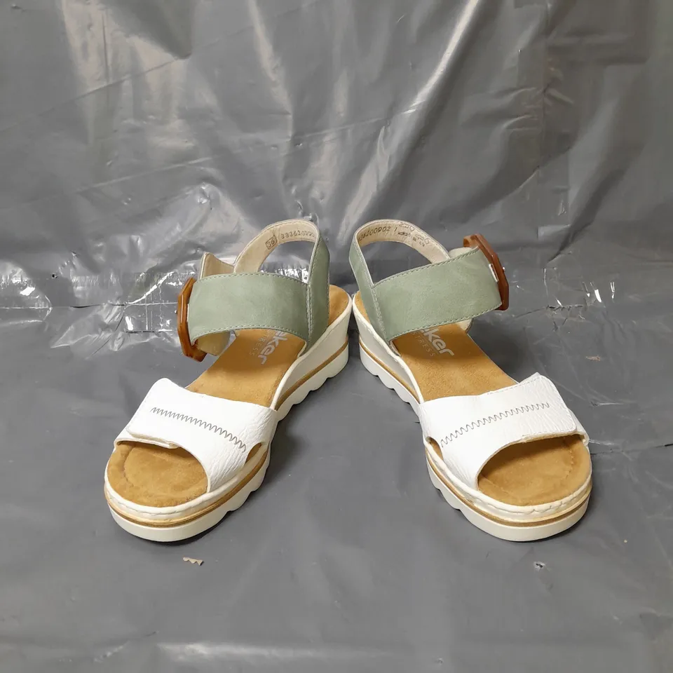 RIEKER WEDGE BUCKLE SANDALS MINT SIZE 3.5