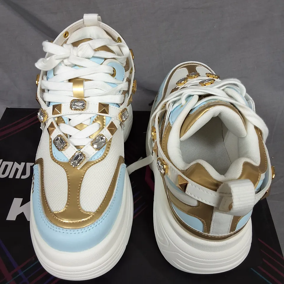BOXED KOI MONSTER HIGH OH MY RA BEJEWELLED CHUNKY TRAINERS - UK 4